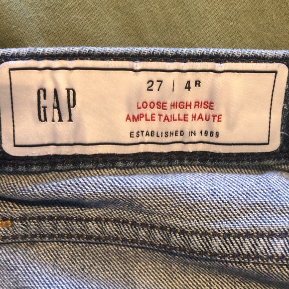 Gap. Loose high-rise blue jeans. Size US 27. - Picture 4 of 5